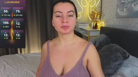 Snapshot of _your_sweetdream chatting on 01.22.25 Jasmine online show from 01.22.25