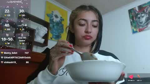 Zoe  online show from 03.05.25