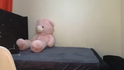 Zoilah online show from 01.13.25