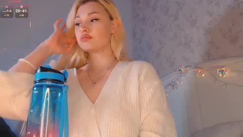 Snapshot of a1l3na_al3 chatting on 03.02.25   Alena  online show from 03.02.25