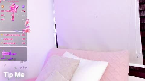 Alexandra  online show from 01.29.25