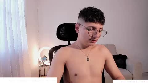 a_lejandro08 online show from 07.22.26