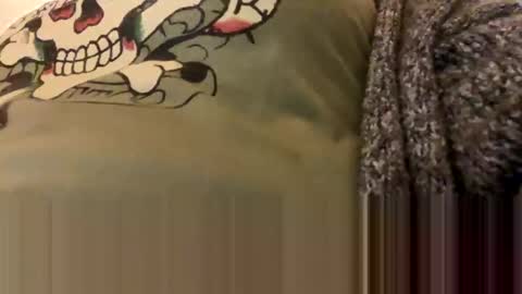 Snapshot of a_rae93 chatting on 10.16.25 a_rae93 online show from 10.16.25