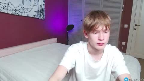 Kris Michael online show from 09.11.25