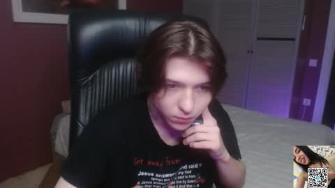 Kris Michael online show from 12.15.25