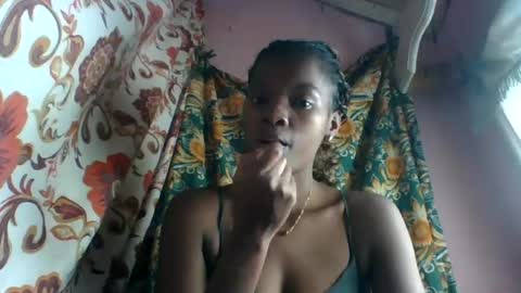 aadienne online show from 07.04.26