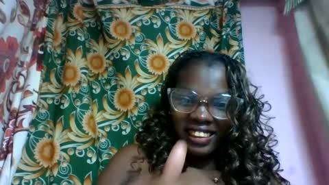 aadienne online show from 07.04.26