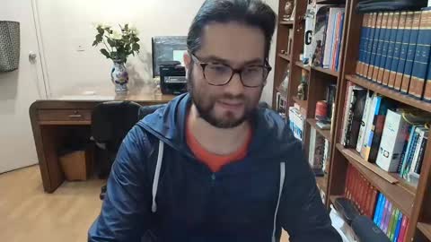 aalejandroov online show from 03.09.25