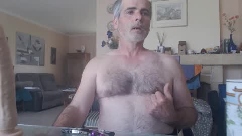 Snapshot of aalex1717 chatting on 05.22.26 Aalex1717 online show from 05.22.26
