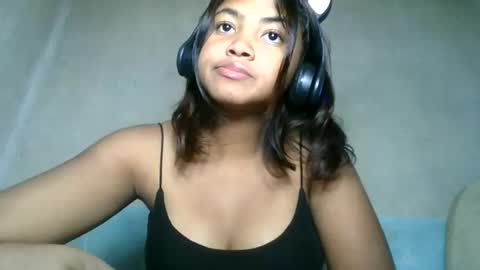 Snapshot of aariciah chatting on 05.30.26 aariciah online show from 05.30.26