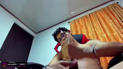 Snapshot of aaron_blake08 chatting on 03.04.26 Aaron Blake08 online show from 03.04.26