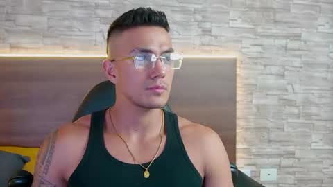 Aaron  online show from 06.11.26