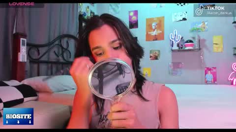 Aaron  online show from 02.05.26