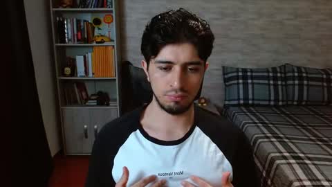 Aaron online show from 02.04.26