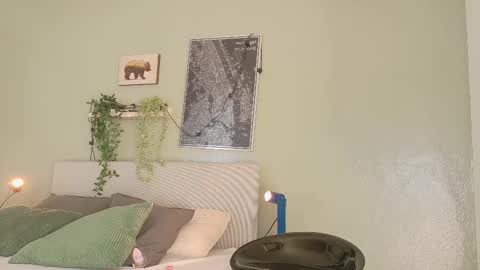 AARON  online show from 09.11.25