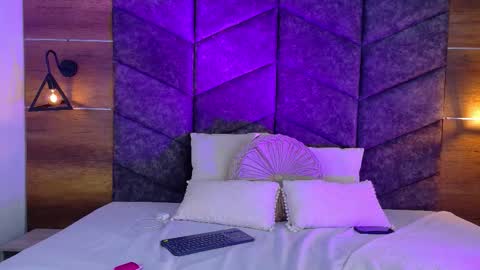 AARON  online show from 10.14.25