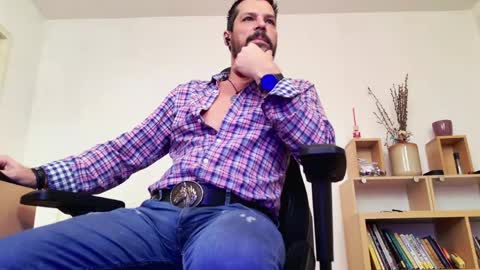 Aaron online show from 04.13.26