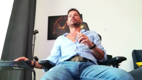 Snapshot of aaronbomer chatting on 07.24.26 Aaron online show from 07.24.26