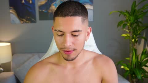 AARON  online show from 01.08.25