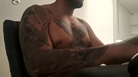 ig aaron hunter123 online show from 01.30.25