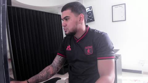 ig aaron hunter123 online show from 04.07.26