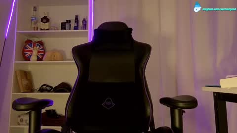 Aaron  online show from 02.23.25