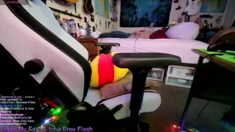 Aaron Skeetman online show from 10.05.25