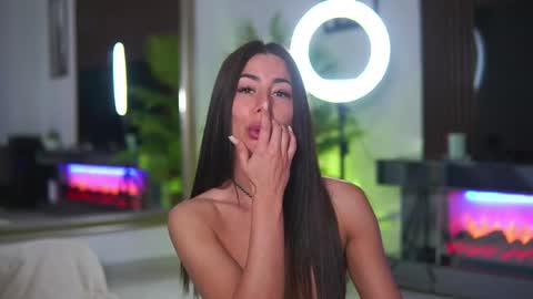 Snapshot of abbela_white chatting on 05.16.26 Alexa online show from 05.16.26