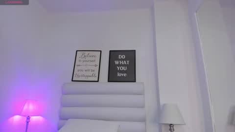 abbey_walker online show from 12.22.25