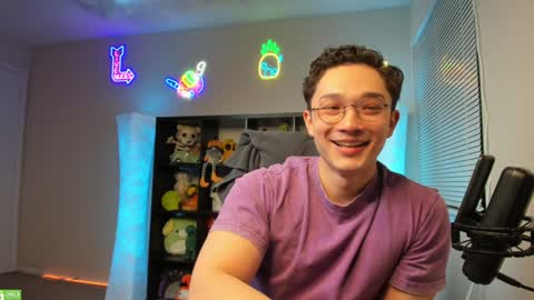 Snapshot of abbuddy920236 chatting on 12.07.24 buddy online show from 12.07.24