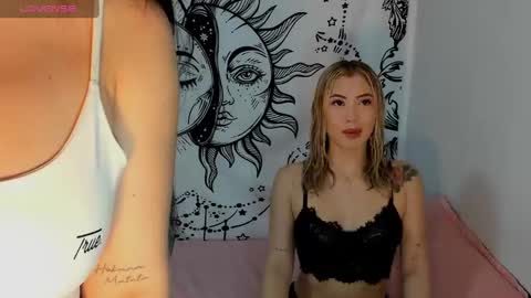 Snapshot of abby_and_lana chatting on 02.25.25    ABBY  LANNA     online show from 02.25.25