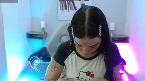 Snapshot of abby_collinss_x chatting on 03.04.26 Abby online show from 03.04.26