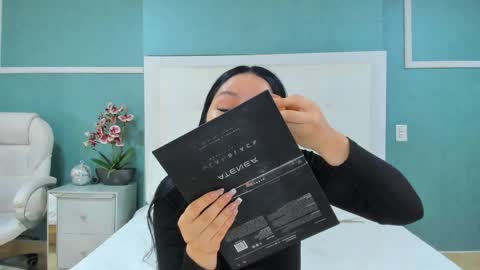 Abby Dixon  online show from 03.31.26