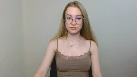 Snapshot of abbymoore__ chatting on 08.02.26 Abby Lovense is active online show from 08.02.26