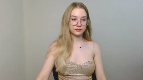 Snapshot of abbymoore__ chatting on 08.05.26 Abby Lovense is active online show from 08.05.26