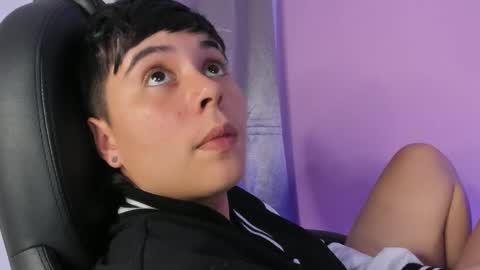 Abby Smith online show from 01.11.25