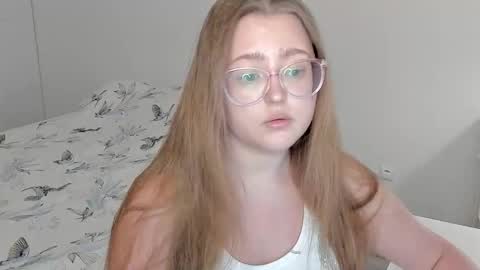 Abby    Stream at Sat  Sun  Mon  Fri online show from 03.13.26