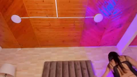 Abyy Snow online show from 07.04.26