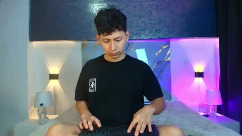 Snapshot of abeel_ordaz chatting on 11.29.25 Abel Ordaz online show from 11.29.25