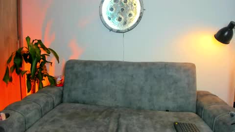 Snapshot of abellaconnor chatting on 05.17.26 Abella and Kendra online show from 05.17.26