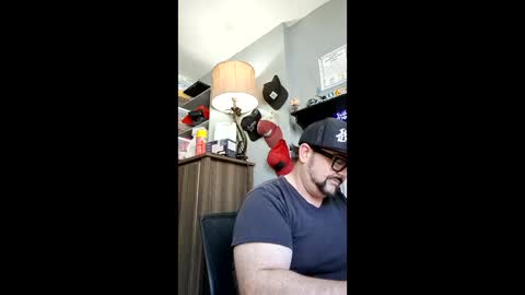 AJ online show from 05.22.26