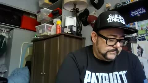 AJ online show from 05.25.26