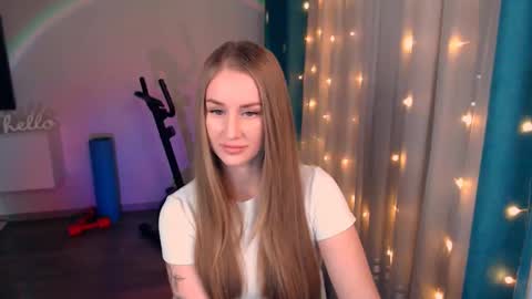 Anna online show from 02.17.25