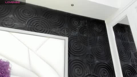 Abigail online show from 11.11.25