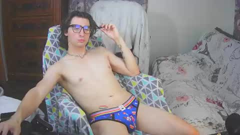 Snapshot of abluelobzter chatting on 07.30.26 abluelobzter online show from 07.30.26