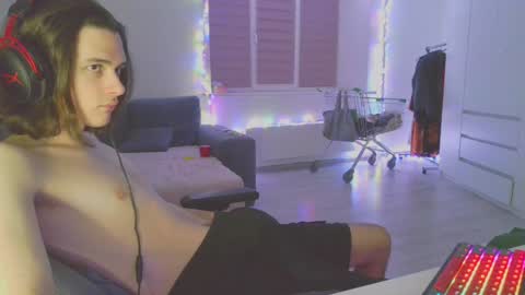 Snapshot of abobus123 chatting on 12.16.24 hi  cum in pvt noi extra tip online show from 12.16.24