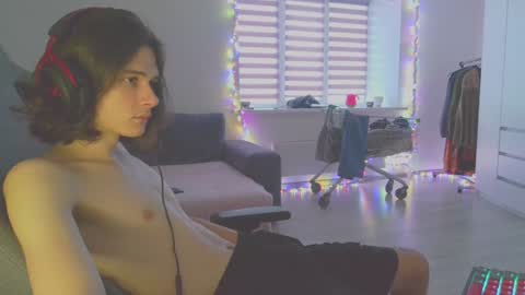 Snapshot of abobus123 chatting on 12.22.24 hi  cum in pvt noi extra tip online show from 12.22.24