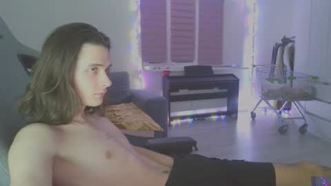 Snapshot of abobus123 chatting on 02.08.25 hi  cum in pvt noi extra tip online show from 02.08.25