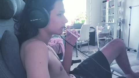 hi  cum in pvt noi extra tip online show from 04.16.26