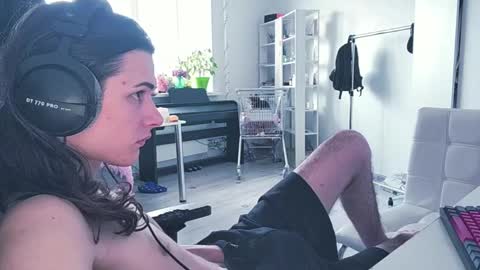 Snapshot of abobus123 chatting on 04.22.26 hi cum in pvt noi extra tip online show from 04.22.26